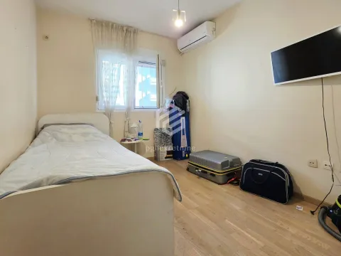 Sale, two bedroom apartment, 66m², City Kvart, Podgorica - image 7