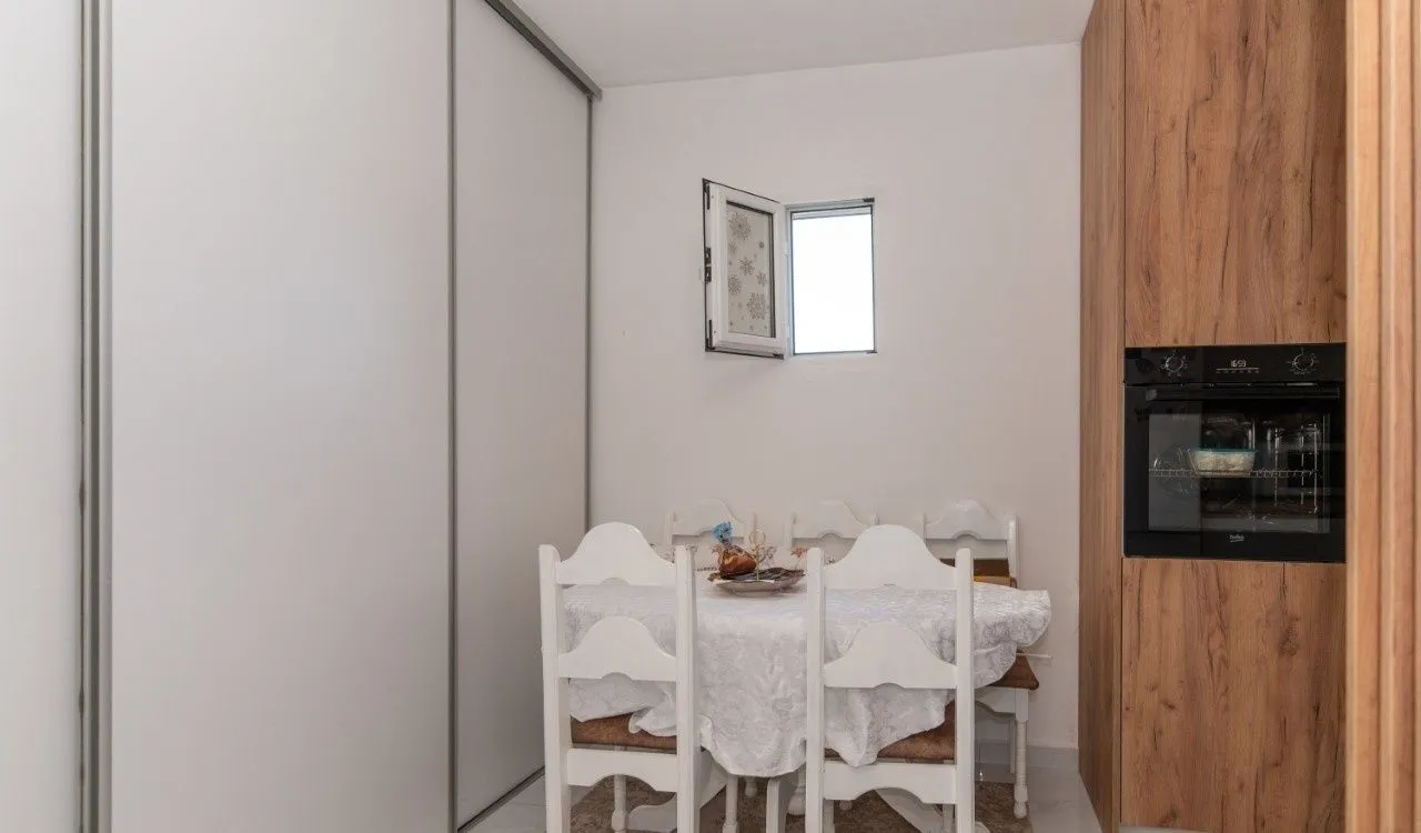 Prodaja, kuća, 160m², Kosić, Danilovgrad