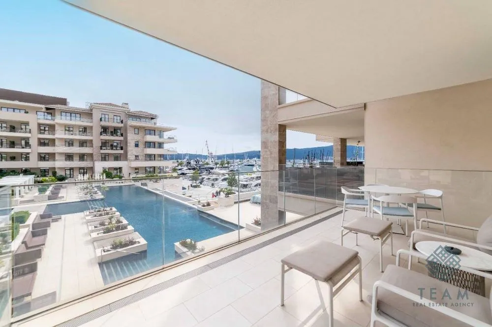 Sale, one bedroom apartment, 81m², Porto Montenegro, Tivat
