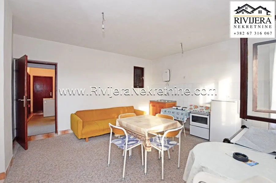 Prodaja, kuća, 270m², Igalo, Herceg Novi