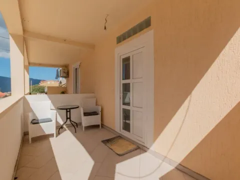 Rent, one bedroom apartment, 50m², Topla, Herceg Novi - image 6