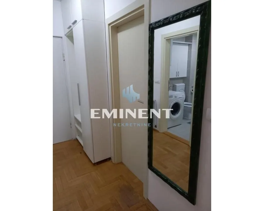 Rent, two bedroom apartment, 45m², Novi Beograd Blok 72, Novi Beograd Sve Podlokacije
