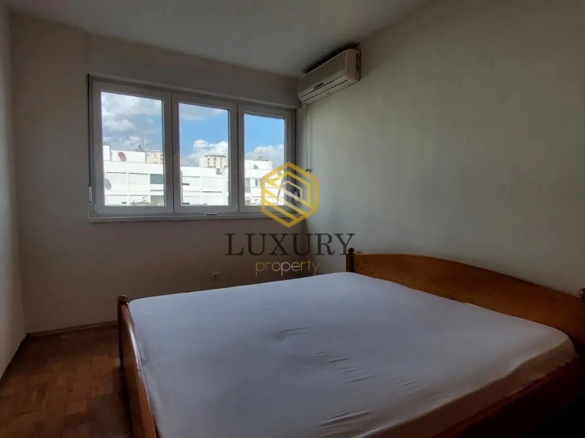 Prodaja, jednosoban stan, 50m², Gintaš, Podgorica