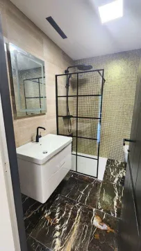 Izdavanje, trosoban stan, 111m², Vezirov Most, Podgorica - image 4