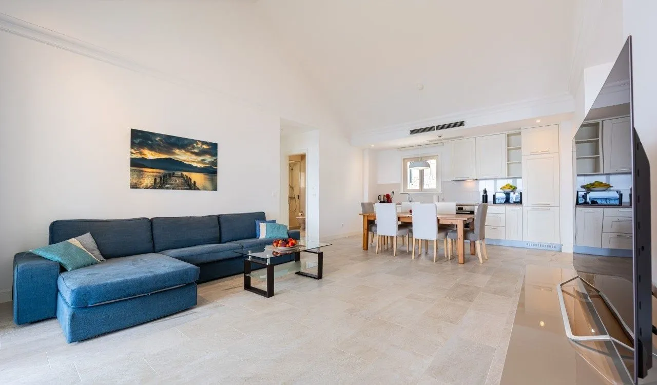 Prodaja, dvosoban stan, 118m², Luštica Bay, Tivat