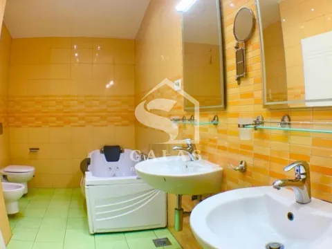 Prodaja, četvorosoban stan, 157m², Đeram Pijaca, Beograd - image 10