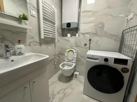 Rent, one bedroom apartment, 46m², New City, Podgorica - image 9