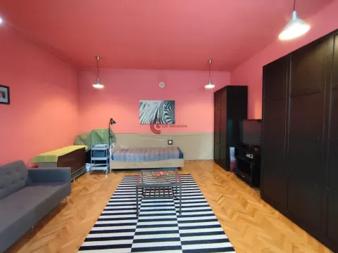 Prodaja, kuća, 55m², Centar, Subotica - image 3