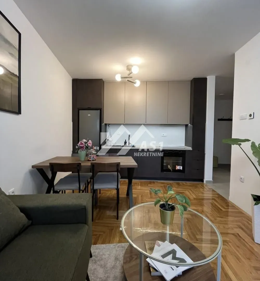 Izdavanje, jednosoban stan, 40m², Podbara, Novi Sad Sve Podlokacije