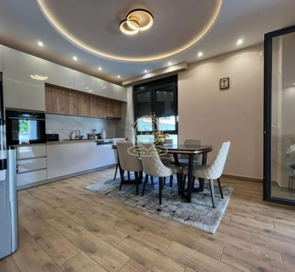 Prodaja, kuća, 235m², Telep, Novi Sad Sve Podlokacije