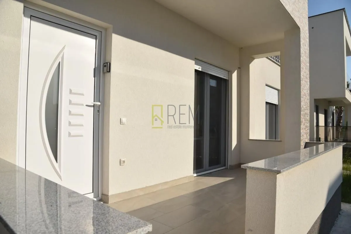 Sale, house, 200m², Donji Štoj, Ulcinj