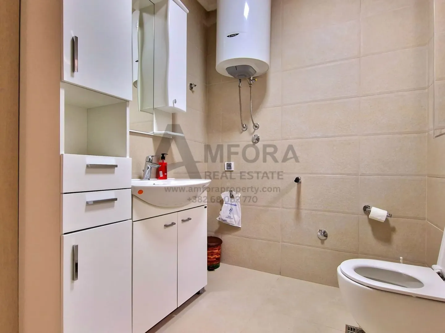 Rent, house, 185m², Zagora, Kotor