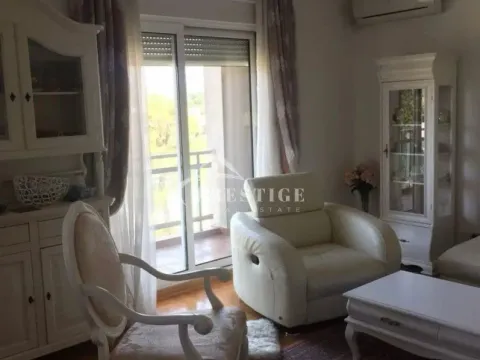 Izdavanje, trosoban stan, 90m², Blok 9, Podgorica - image 3