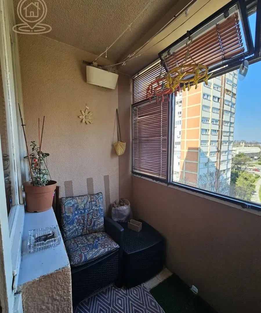Prodaja, trosoban stan, 63m², Centar, Kragujevac
