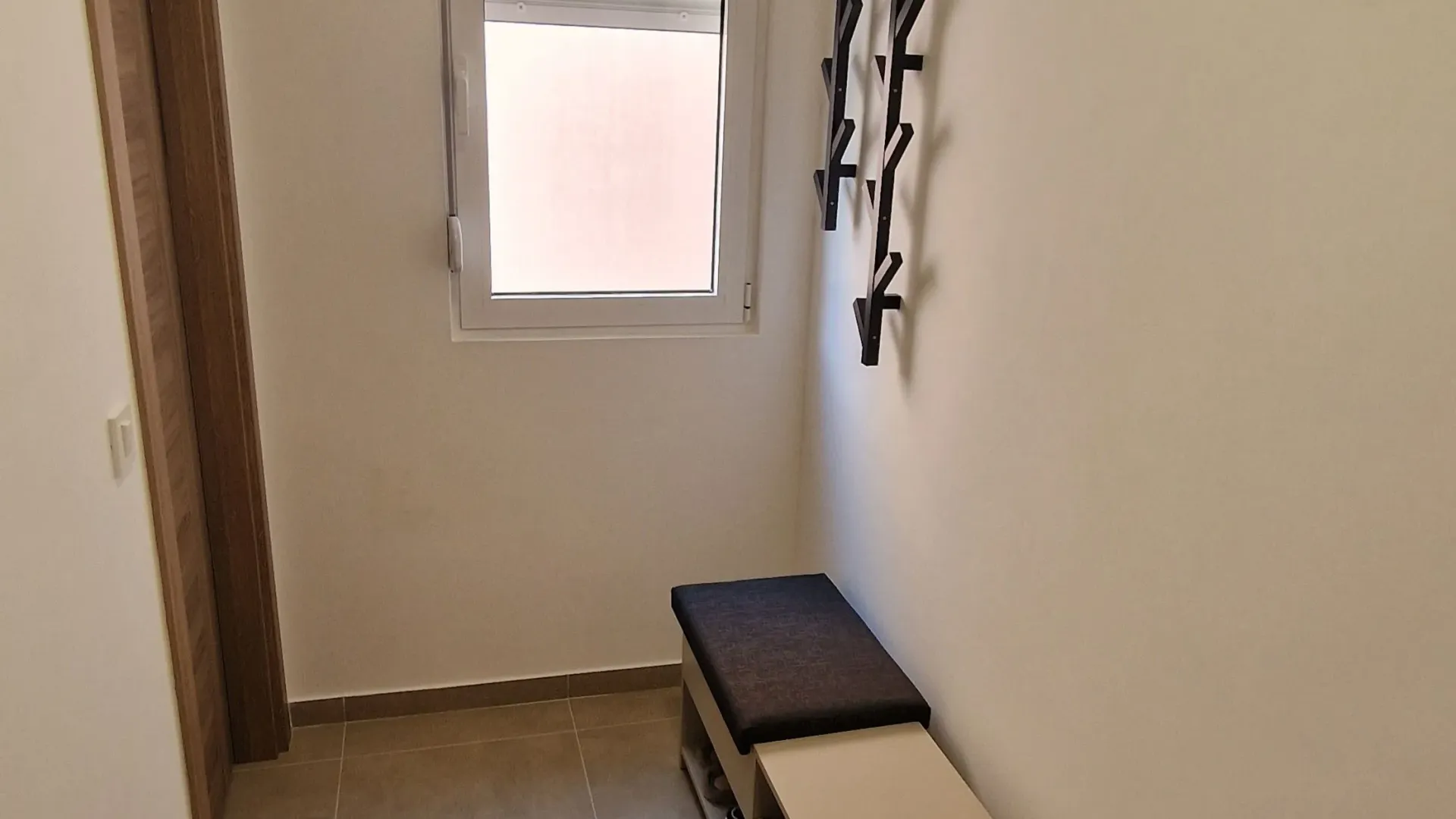 Rent, two bedroom apartment, 70m², Radanovići, Kotor
