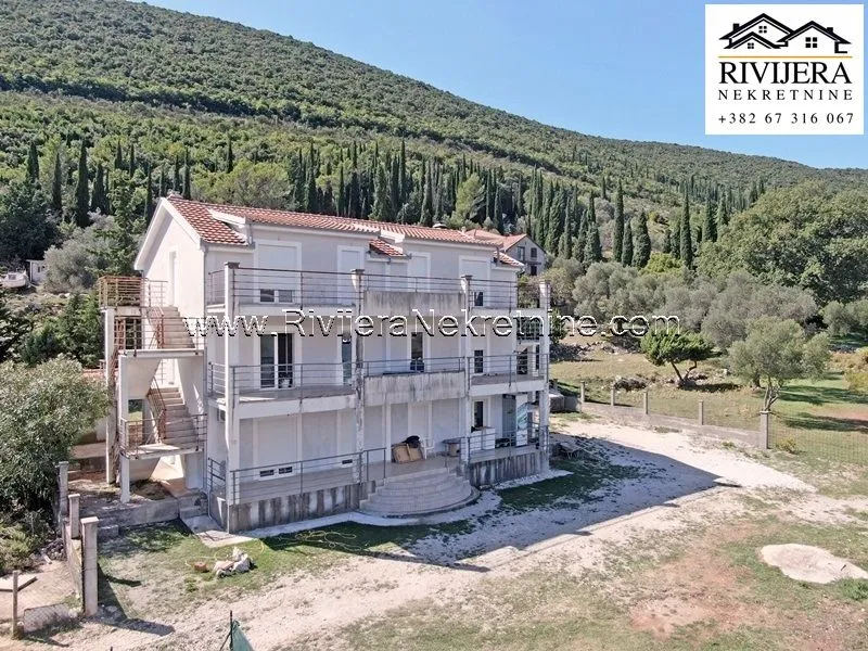 Prodaja, kuća, 362m², Žvinje, Herceg Novi