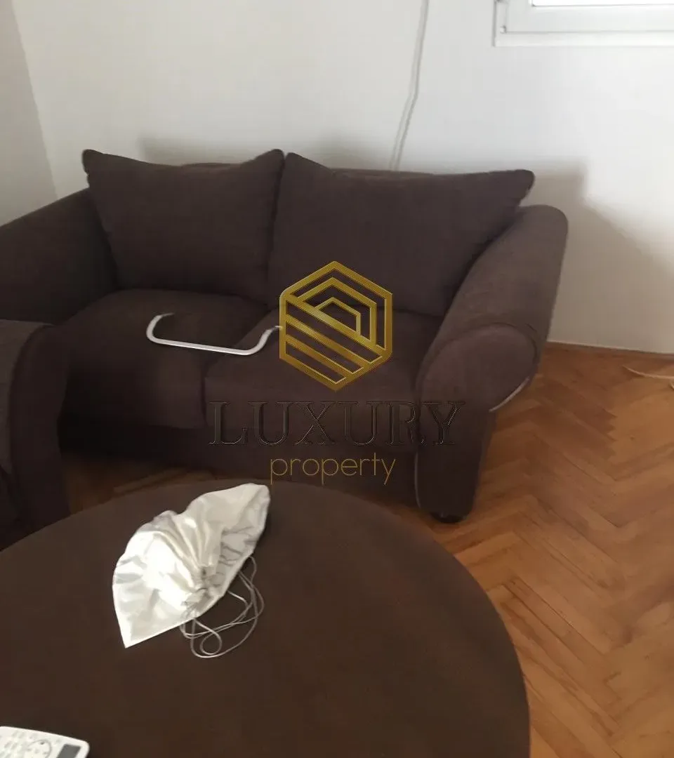 Izdavanje, dvosoban stan, 62m², Momišići, Podgorica