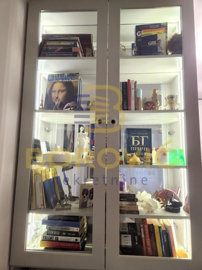 Rent, two bedroom apartment, 55m², Bežanija, Beograd