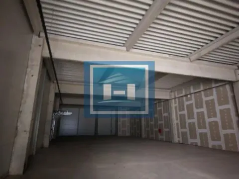 Rent, office space, 582m², Jagodnjak, Paraćin - image 11