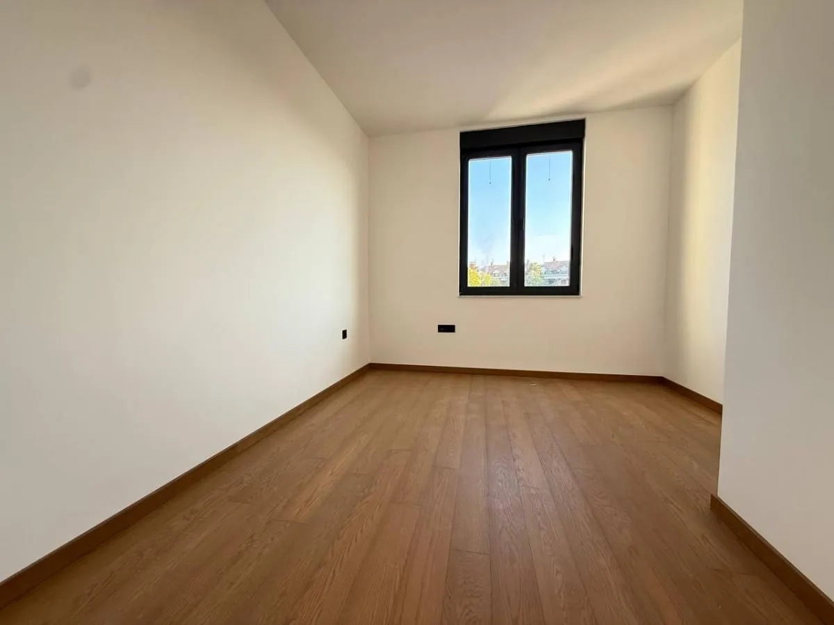 Prodaja, stan, 135m², Bulevar patrijarha Pavla, Novi Sad Sve Podlokacije