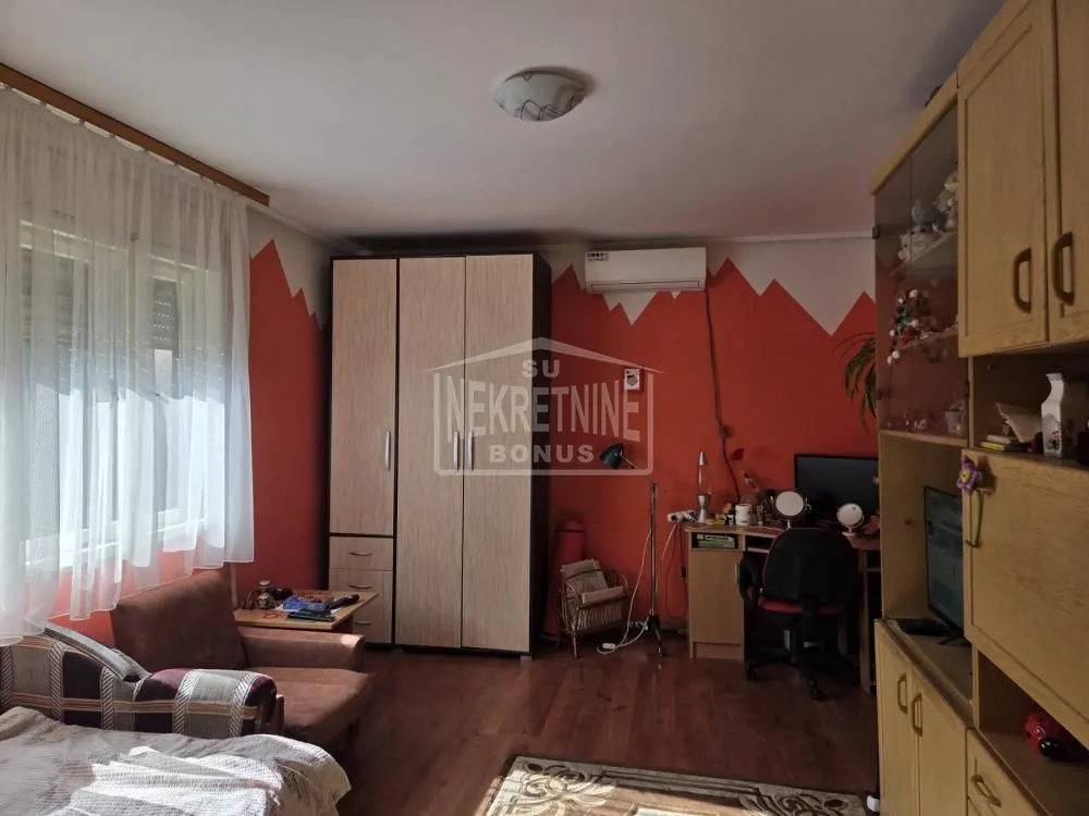 Prodaja, kuća, 136m², Novo Selo, Subotica
