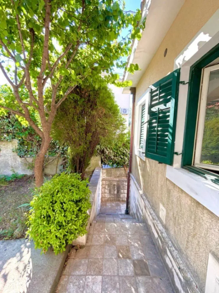 Prodaja, kuća, 252m², Herceg Novi, Crna Gora