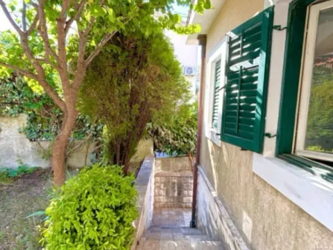 Prodaja, kuća, 252m², Herceg Novi, Crna Gora - image 3