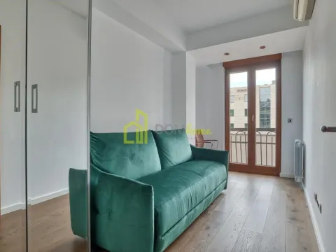 Izdavanje, dvosoban stan, 90m², Centar, Podgorica - image 11