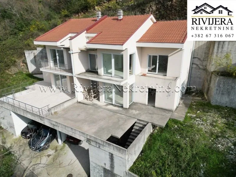 Prodaja, kuća, 190m², Topla, Herceg Novi