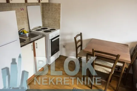 Izdavanje, jednosoban stan, 38m², Pobrežje, Podgorica - image 6
