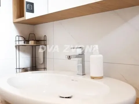 Sale, apartment, 309m², Bulevar Evrope, Novi Sad Sve Podlokacije - image 33