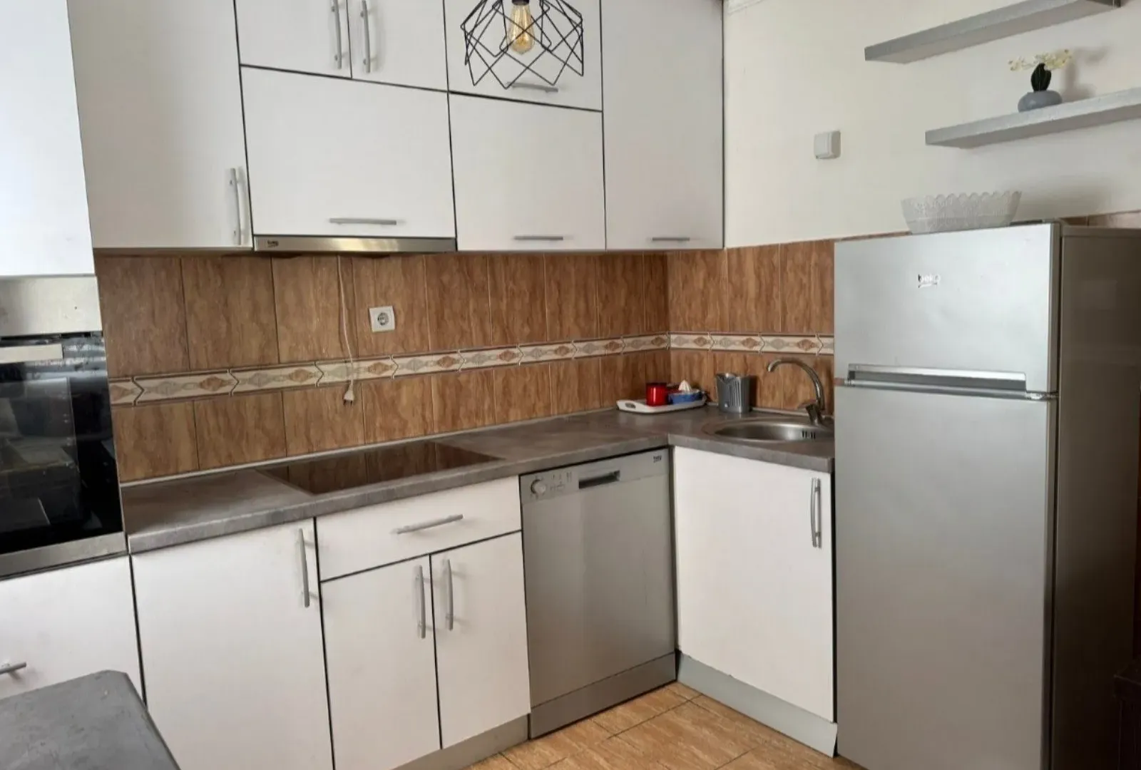 Izdavanje, kuća, 60m², Donja Gorica, Podgorica