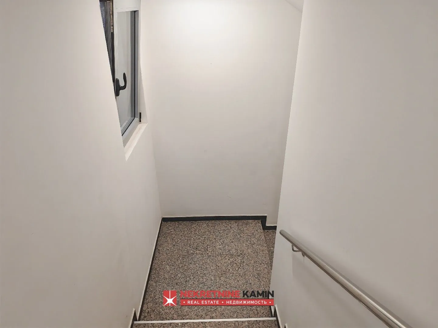 Prodaja, dvosoban stan, 55m², Rozino, Budva