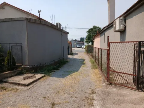 Izdavanje, kuća, 88m², Konik, Podgorica - image 8