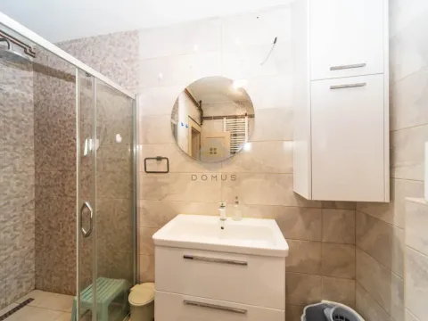 Rent, three bedroom apartment, 125m², Podgorica, Crna Gora - image 17