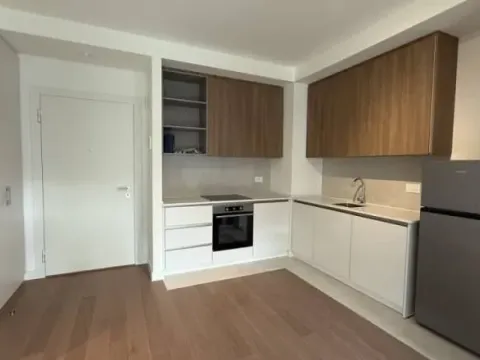 Izdavanje, dvosoban stan, 55m², Beograd Na Vodi, Beograd - image 3