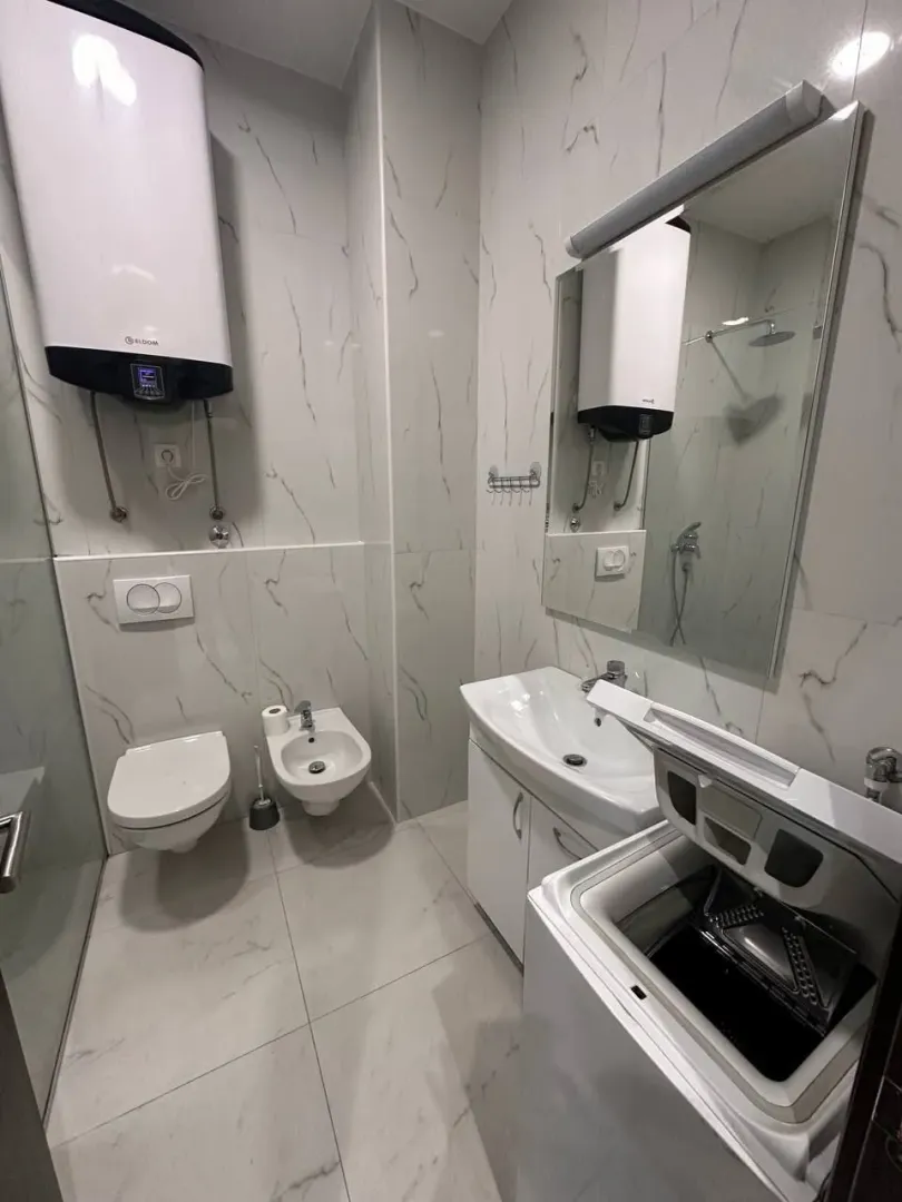 Sale, one bedroom apartment, 80m², Bečići, Budva