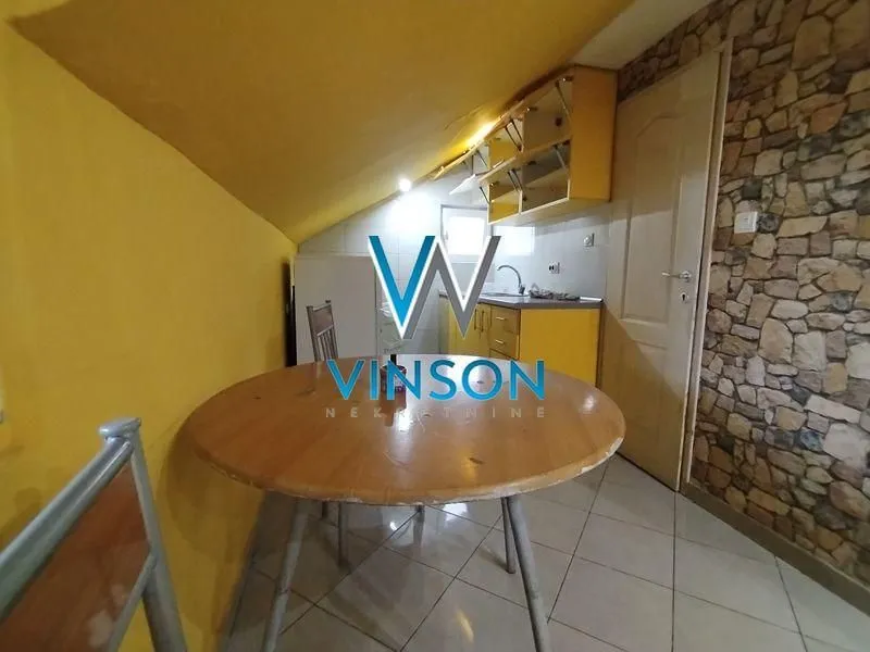Izdavanje, stan, 30m², Petrovaradin, Novi Sad