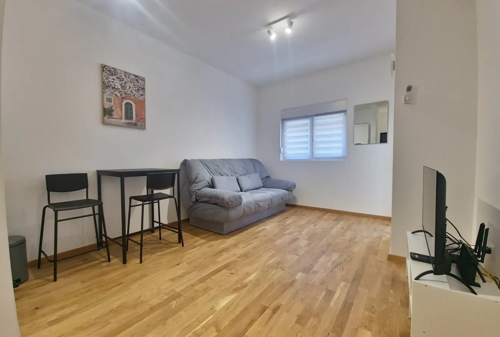 Prodaja, garsonjera, 24m², Bečići, Budva