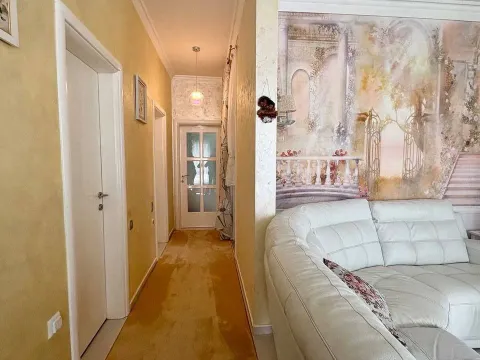 Prodaja, trosoban stan, 180m², Lepetani, Tivat - image 3