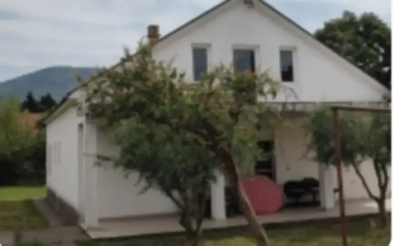 Prodaja, kuća, 326m², Murtovina, Podgorica