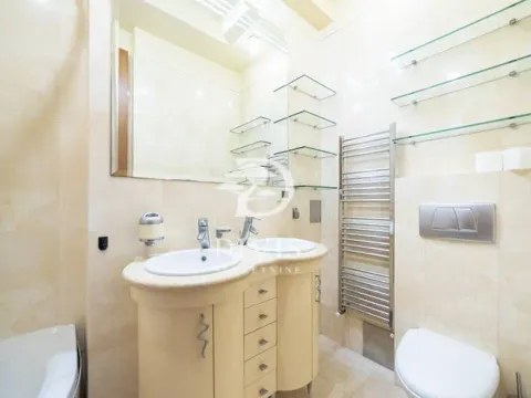 Sale, three bedroom apartment, 150m², Banovo Brdo, Beograd - image 12