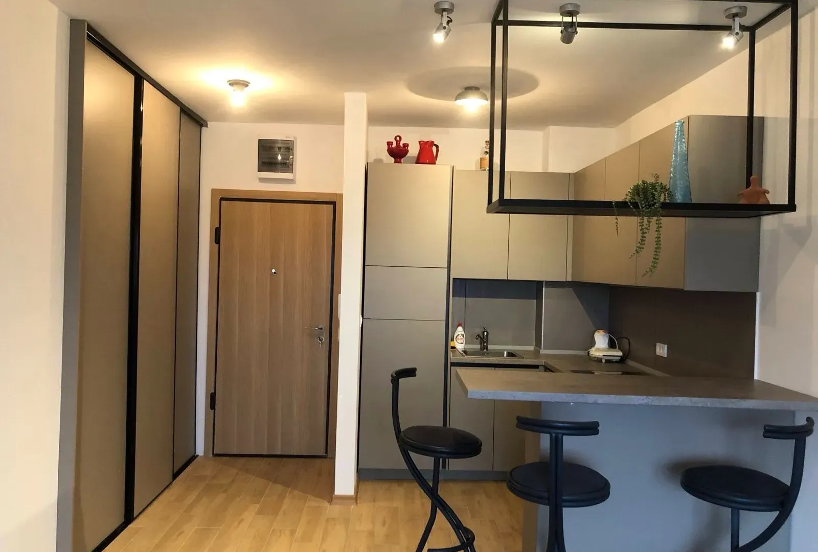 Rent, one bedroom apartment, 47m², Centar, Budva