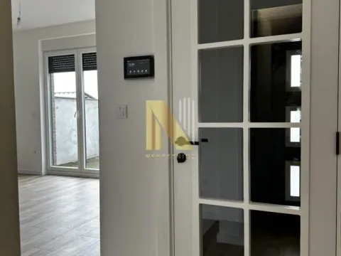 Prodaja, kuća, 99m², Klisa, Novi Sad Sve Podlokacije - image 8