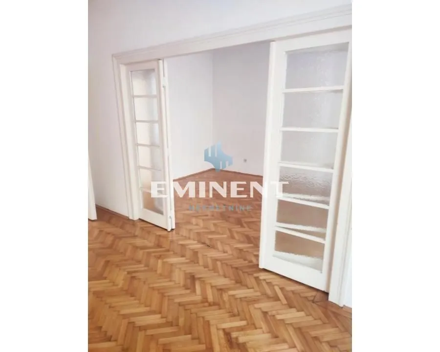 Izdavanje, stan, 104m², Stari Grad, Beograd