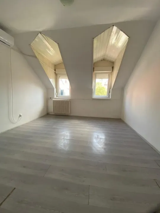 Sale, one bedroom apartment, 32m², Zvezdara Sve Podlokacije, Beograd