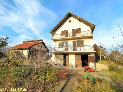 Prodaja, kuća, 240m², Grocka, Beograd