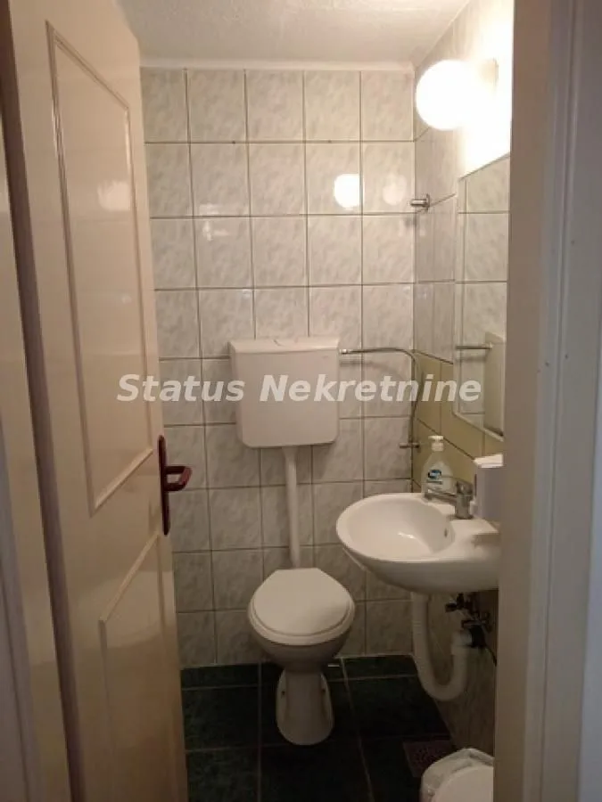 Sale, office space, 84m², Stari grad, Novi Sad