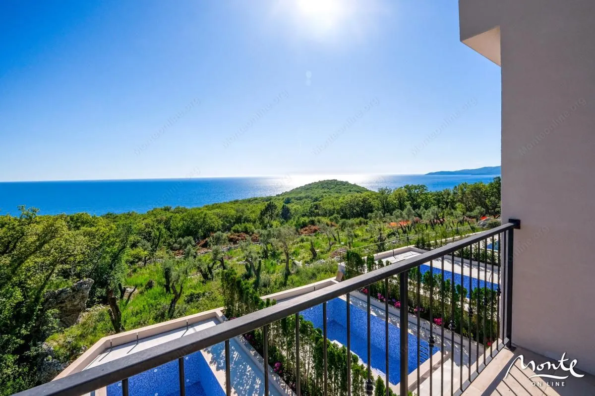 Sale, house, 220m², Reževići, Budva