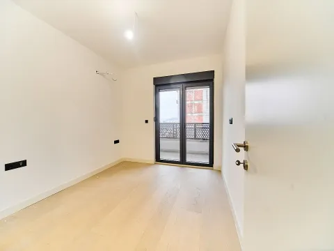 Sale, two bedroom apartment, 63m², Krivi Most, Podgorica - image 5